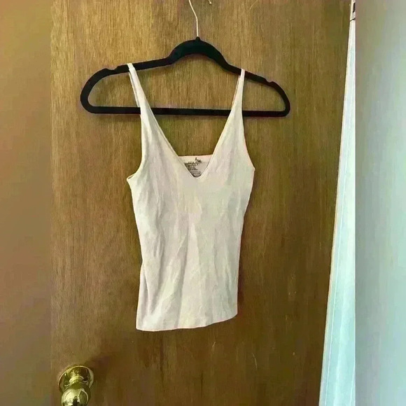 Free People Intimately Women's Seamless V-Neck Cami - Picture 5 of 9